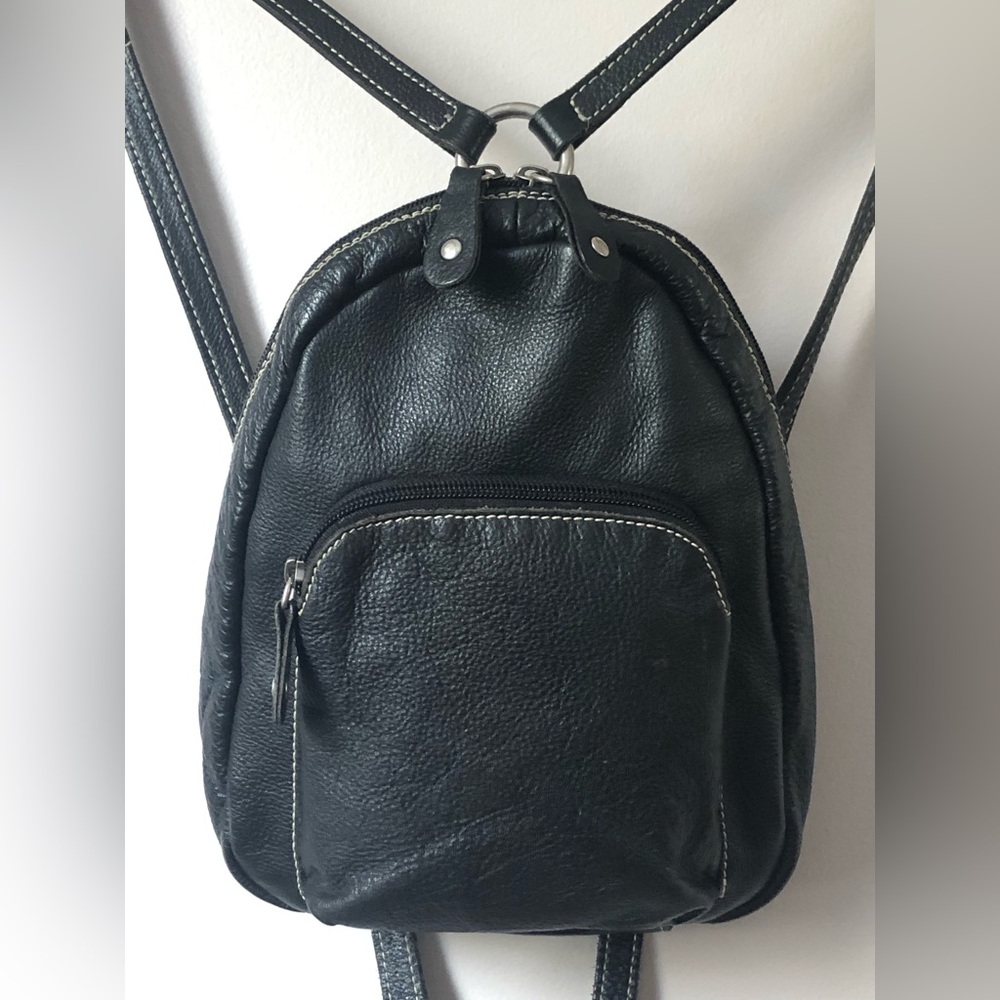 Unisex ROOTS 73 Canada Black Stitched Pebbled Leather Mini Backpack Vintage